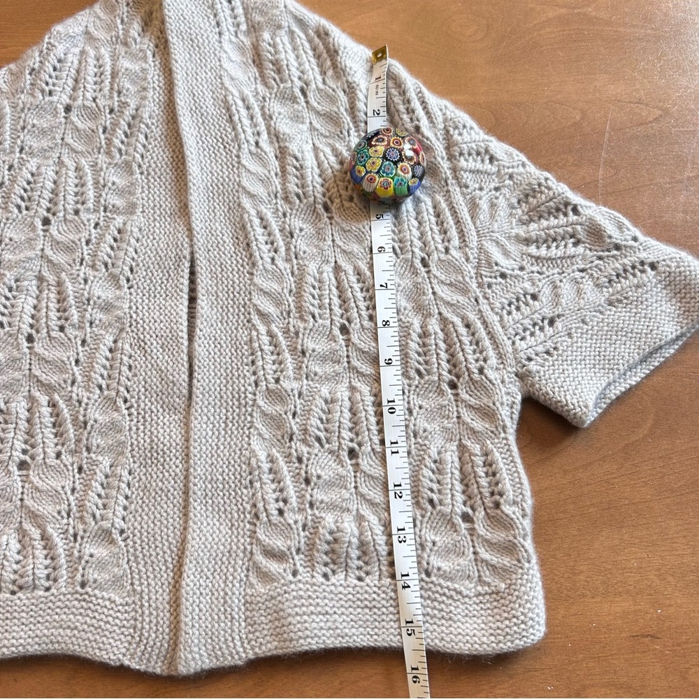 Elegant Cashmere Lace Knit Sweater - Picture 8 of 11
